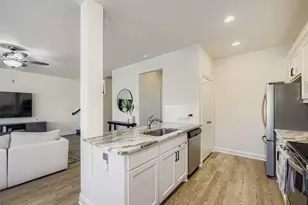 6811 Joelene Rae Dr, Arlington, TX 76001 - Photo 9