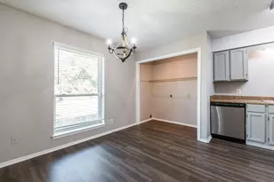 1108 Briar Ct, Benbrook, TX 76126 - Photo 9