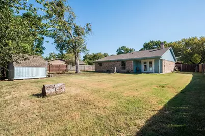 1108 Briar Court, Benbrook, TX 76126 - Photo 19