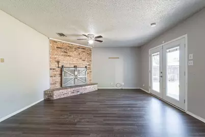 1108 Briar Court, Benbrook, TX 76126 - Photo 5