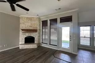 3004 Saunter Ln, Granbury, TX 76049 - Photo 9