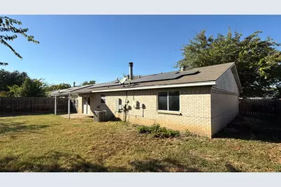 517 Fox Drive, Saginaw, TX 76179 - Photo 29
