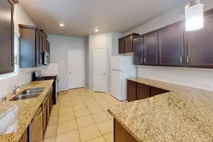 9905 Prairie Dog Ln, McKinney, TX 75071 - Photo 5