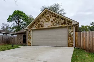 206 Willowbrook Ave, Tyler, TX 75702 - Photo 3