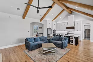 413 Venadito Dr, Godley, TX 76044 - Photo 11