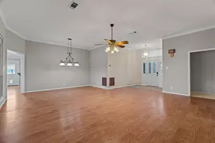 3805 Aqua Vista Ct, Granbury, TX 76049 - Photo 7