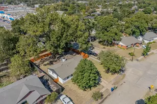 609 Warren Dr, Garland, TX 75042 - Photo 17