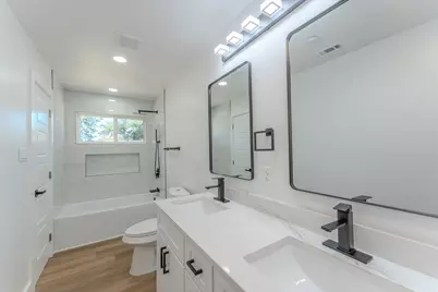 609 Warren Drive, Garland, TX 75042 - Photo 9