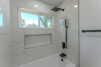 609 Warren Drive, Garland, TX 75042 - Photo 11