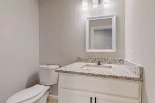 409 W Main St, Whitesboro, TX 76273 - Photo 17