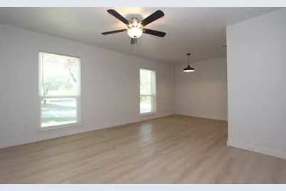 2922 Ashglen Drive, Garland, TX 75043 - Photo 17