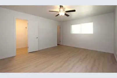 2922 Ashglen Drive, Garland, TX 75043 - Photo 17