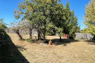 229 Heritage Dr, Crowley, TX 76036 - Photo 27