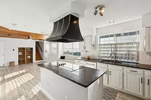 4204 Harvest Hill Ct, Carrollton, TX 75010 - Photo 9