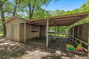 125 Harrell St, Gun Barrel City, TX 75156 - Photo 29