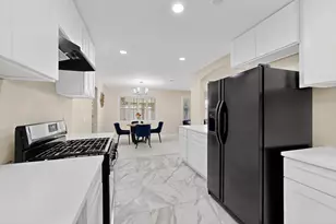 2902 Medina Dr, Garland, TX 75041 - Photo 11