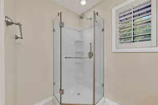 2902 Medina Dr, Garland, TX 75041 - Photo 17