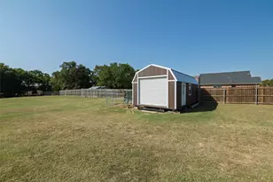 247 Co Rd 156, Whitesboro, TX 76273 - Photo 39