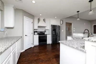 247 County Road 156, Whitesboro, TX 76273 - Photo 9