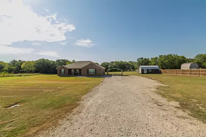 247 County Road 156, Whitesboro, TX 76273 - Photo 37