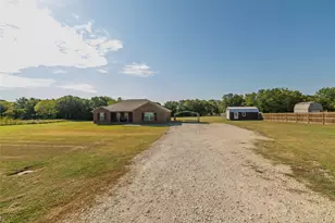 247 Co Rd 156, Whitesboro, TX 76273 - Photo 37