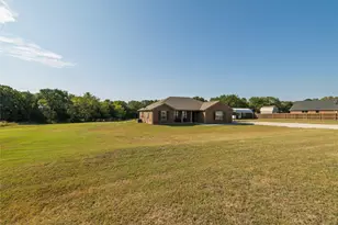 247 Co Rd 156, Whitesboro, TX 76273 - Photo 5