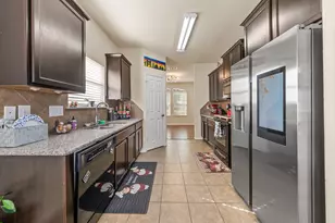 6544 Mundo Dr, Waco, TX 76712 - Photo 3