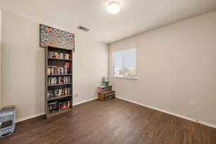 6544 Mundo Dr, Waco, TX 76712 - Photo 11
