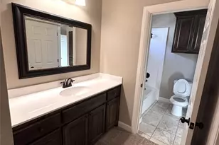 2114 Lindblad Ct, Arlington, TX 76013 - Photo 13