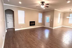 2114 Lindblad Ct, Arlington, TX 76013 - Photo 9