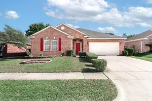 1016 Bonanza Dr, Arlington, TX 76001 - Photo 1