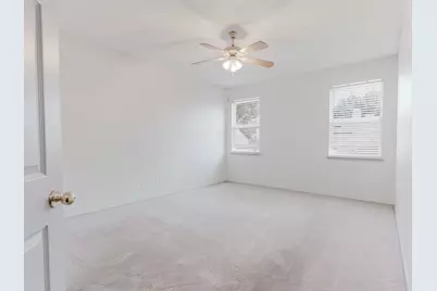 1016 Bonanza Drive, Arlington, TX 76001 - Photo 11