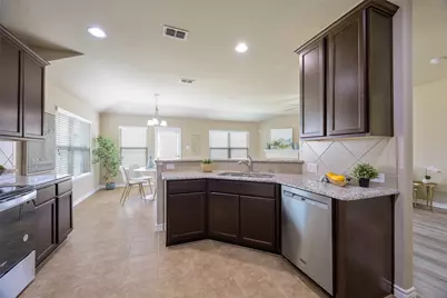 1821 Christopher Creek, Little Elm, TX 75068 - Photo 11