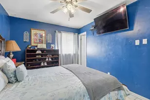 2604 Burning Tree Ln, Irving, TX 75062 - Photo 21