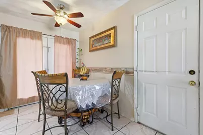 2604 Burning Tree Lane, Irving, TX 75062 - Photo 13