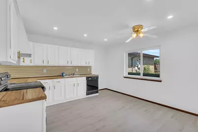 2106 Clark Trail, Grand Prairie, TX 75052 - Photo 13