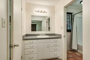 712 Indiana St, Graham, TX 76450 - Photo 15