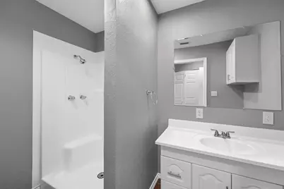 317 E Glendale Street, Crowley, TX 76036 - Photo 27