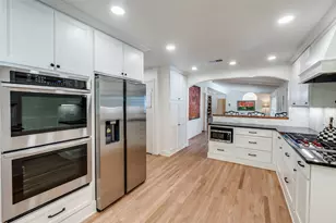 7547 Greenbrier Dr, Dallas, TX 75225 - Photo 11