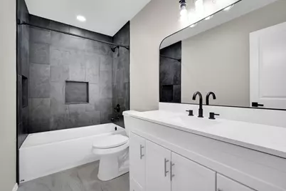 221 N Edgefield Road, Waxahachie, TX 75165 - Photo 17