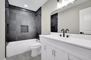 221 N Edgefield Rd, Waxahachie, TX 75165 - Photo 17