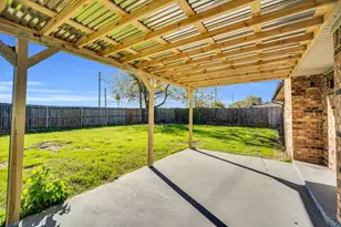 221 N Edgefield Rd, Waxahachie, TX 75165 - Photo 23