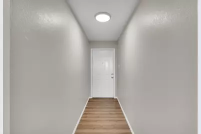 221 N Edgefield Road, Waxahachie, TX 75165 - Photo 21