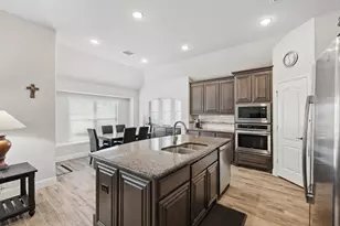 1115 Wyndbrook Dr, Justin, TX 76247 - Photo 9