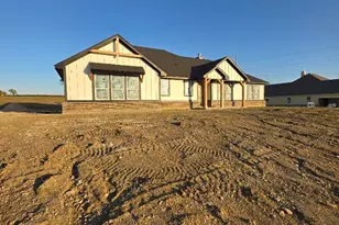 115 Hillview Trl, Decatur, TX 76234 - Photo 1