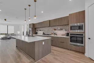 2339 Hondo Ave, Dallas, TX 75219 - Photo 5