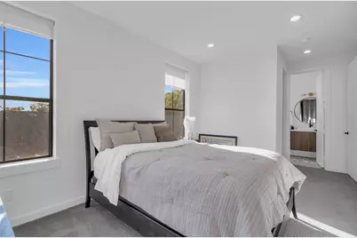 2339 Hondo Avenue, Dallas, TX 75219 - Photo 27