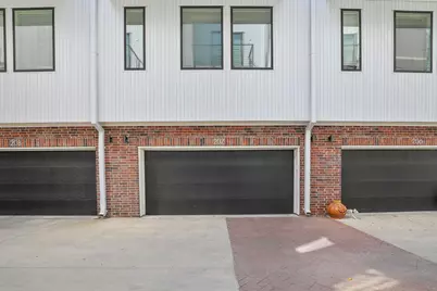 410 W 9th Street #209, Dallas, TX 75208 - Photo 19