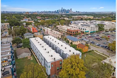 410 W 9th Street #205, Dallas, TX 75208 - Photo 21