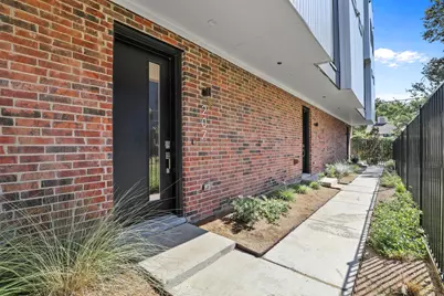 410 W 9th Street #205, Dallas, TX 75208 - Photo 1